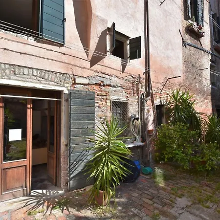 Apartamento Palazzo Pizzamano *
