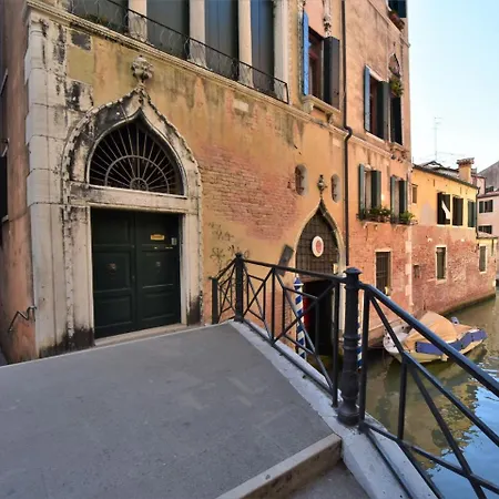 Palazzo Pizzamano * Venecia